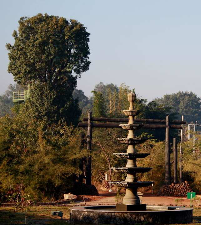Entry gate Syna Tiger Resort