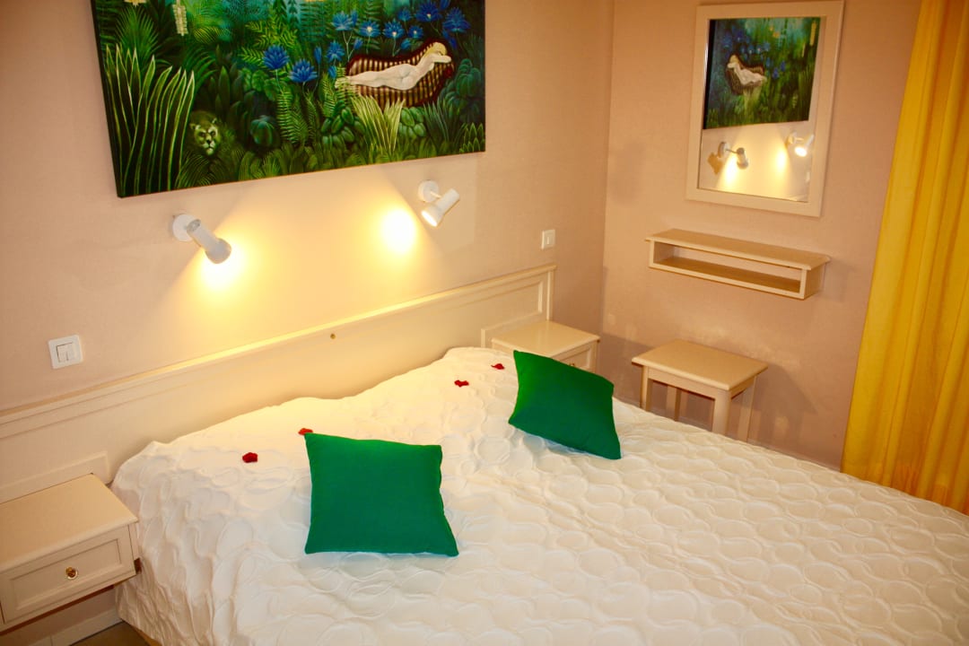 Zimmer Apartments Curasol