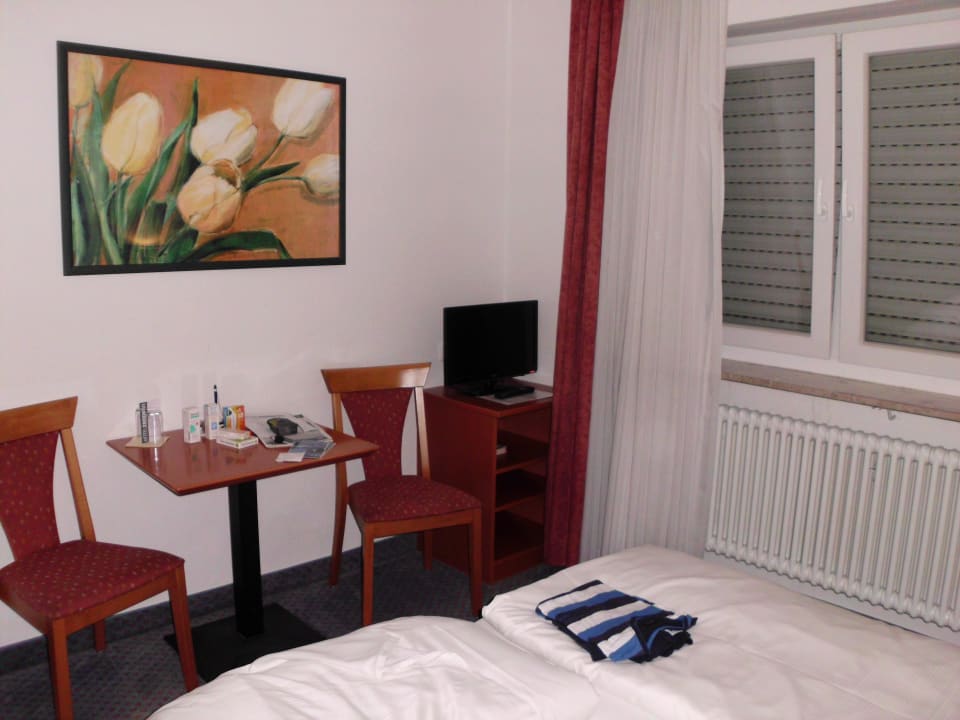 Die Wohn- und Fernsehecke! Hotel Garni Zeppelin