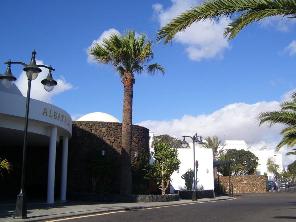 Eingang Hotel Albatros allsun App.-Hotel Albatros