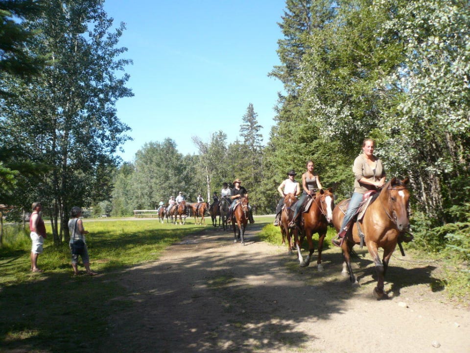 Reiten Hotel Ten-ee-ah Lodge