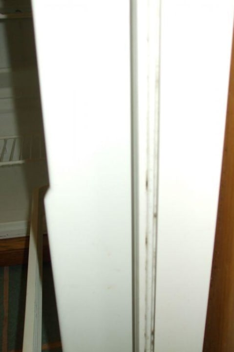 Schimmel an der Dichtung vom Kühlschrank Calimera Sirens Beach