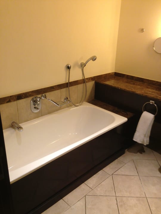 Bad Standard Doppelzimmer Le Meridien Ile Maurice