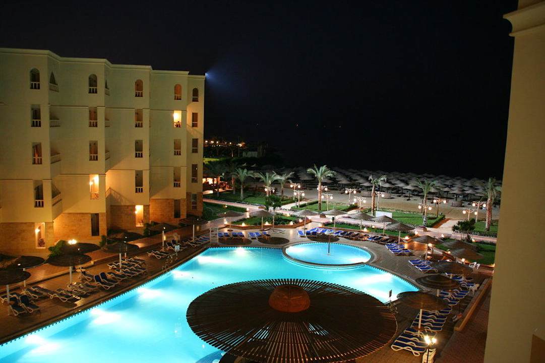 Nocny motyw AMC Royal Hotel & SPA