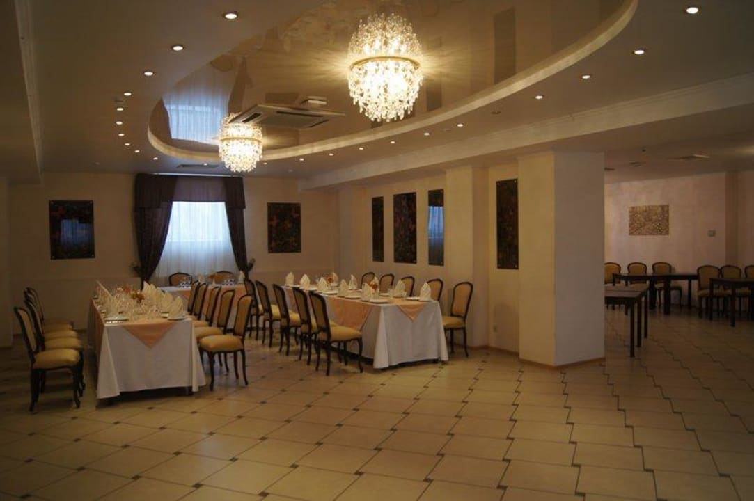 Банкетный зал Hotel Prince Vladimir / Князь Владимир