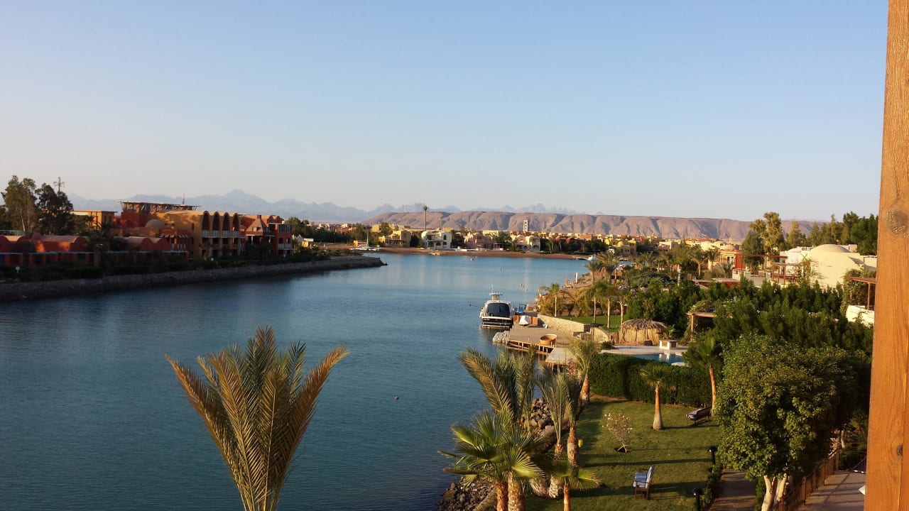 Blick vom Balkon auf die Lagune Hotel Three Corners Ocean View prestige - Adults only