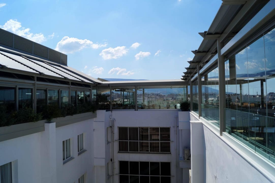 Terrasse Titania Hotel