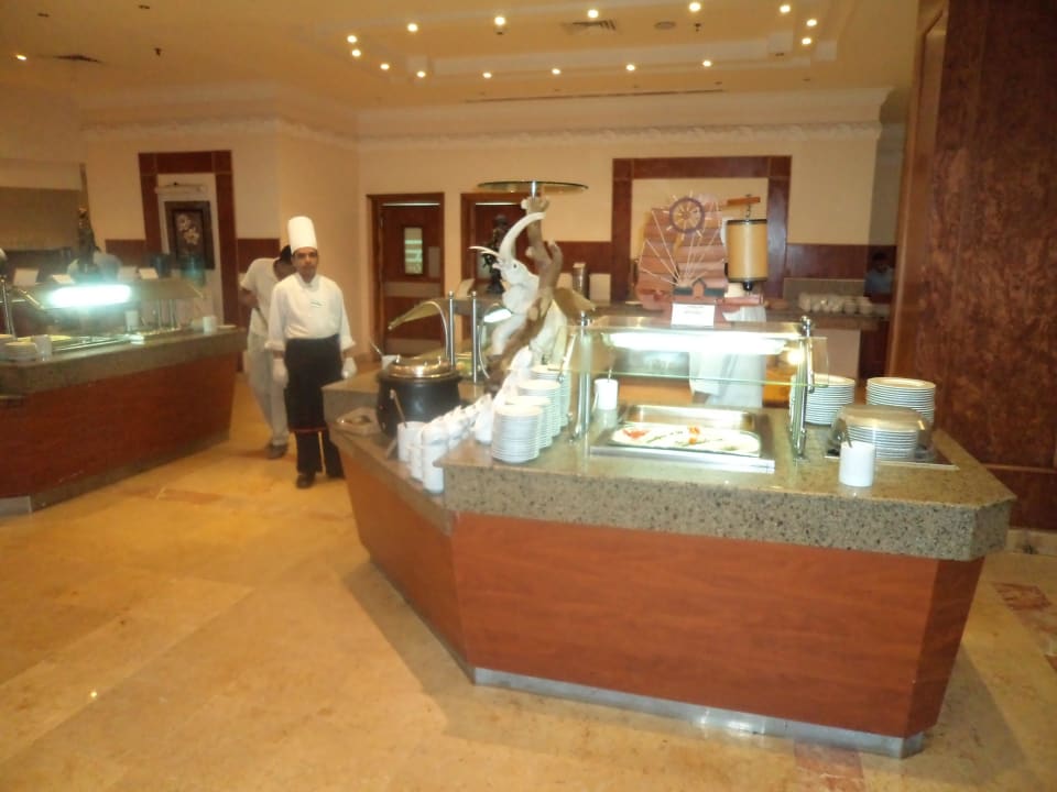 Es wird immer sofort nachgelegt Imperial Shams Abu Soma