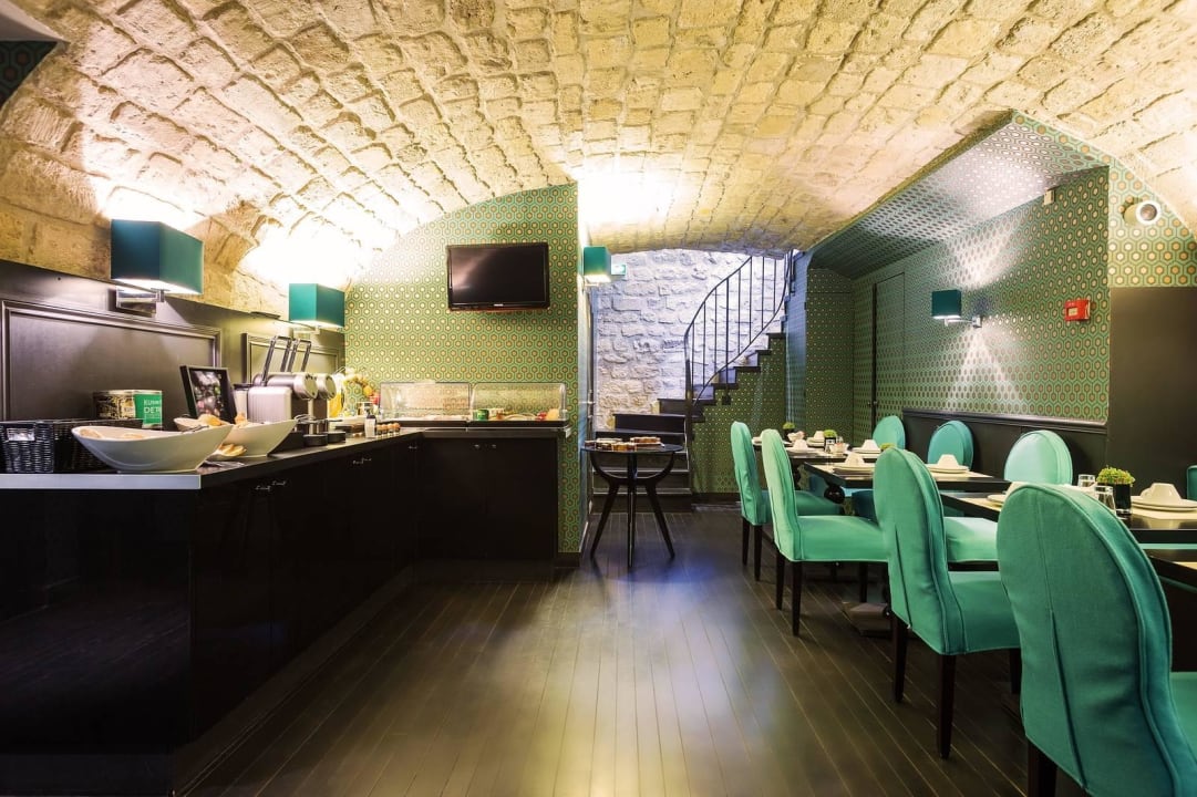 Salle de petit déjeuner Hotel Monceau Elysées