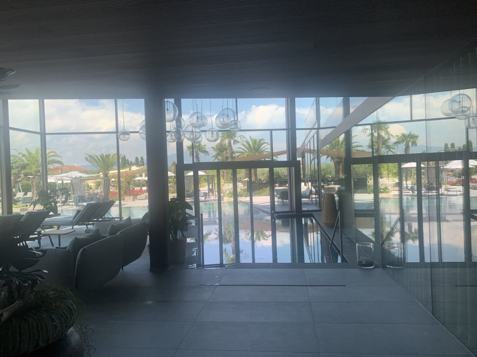 Pool Quellenhof Luxury Resort Lazise