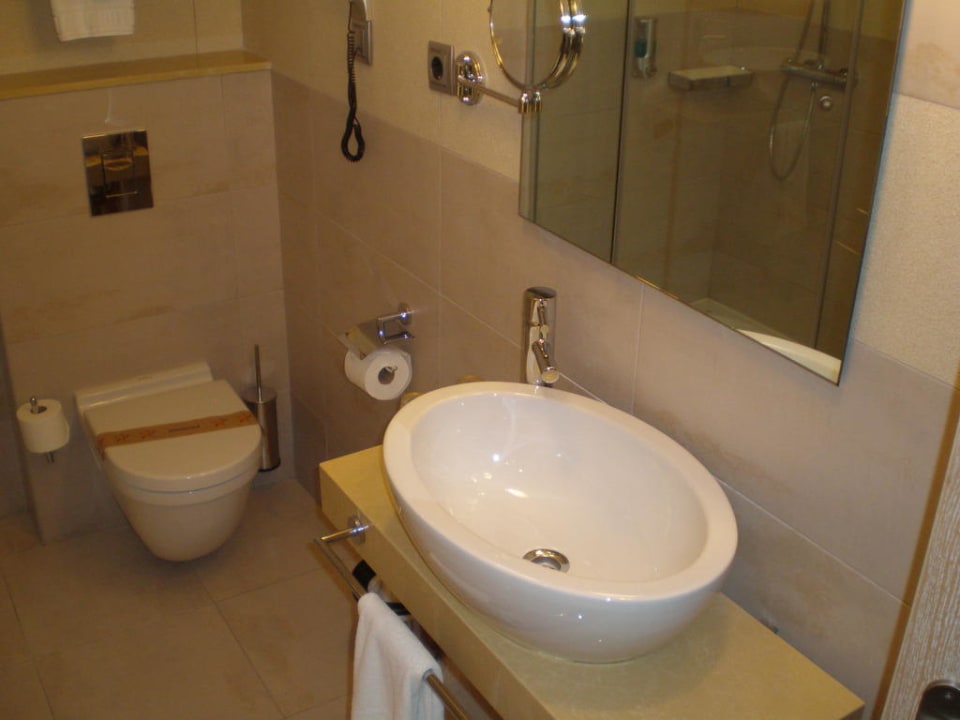 Badezimmer Suite Iberostar Waves Pinos Park