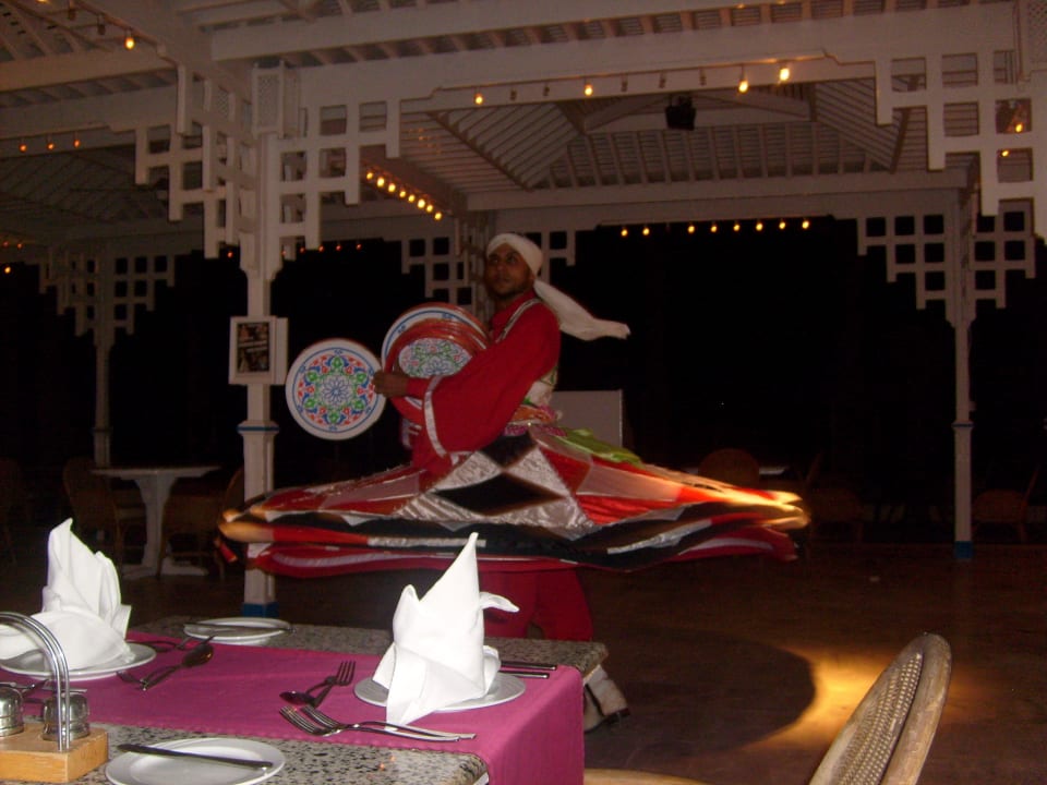 Tanura-Tänzer The Grand Hotel Hurghada