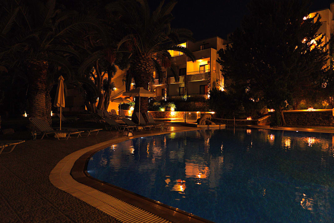 Pool Ekaterini Hotel