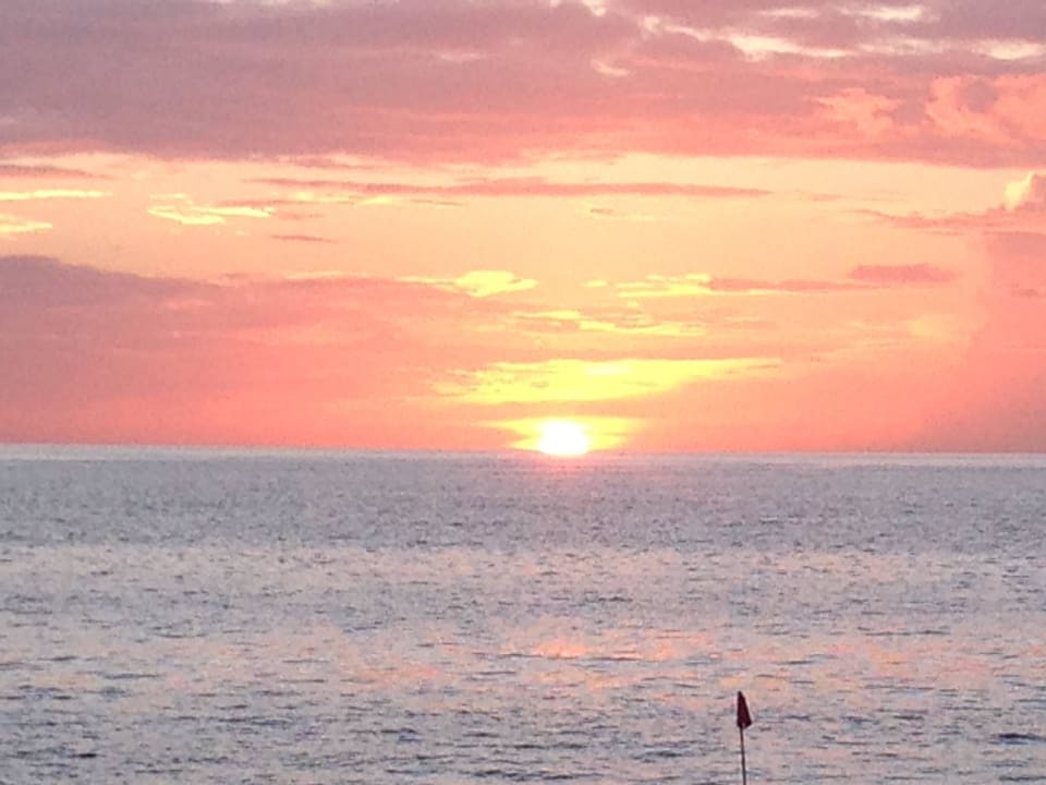 Sunset/Ausblick der Overwater Suite 721 Cinnamon Dhonveli Maldives