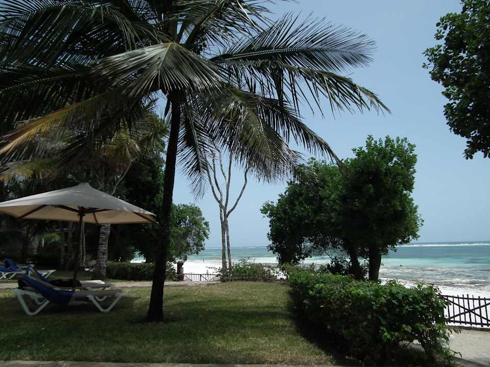 Liegebereich Kole Kole Baobab Beach Resort & Spa