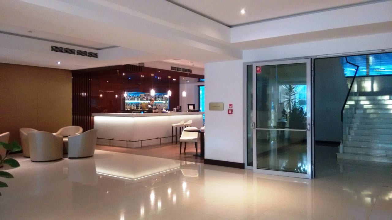 Bar in Lobby Grand Lubicz – Uzdrowisko Ustka
