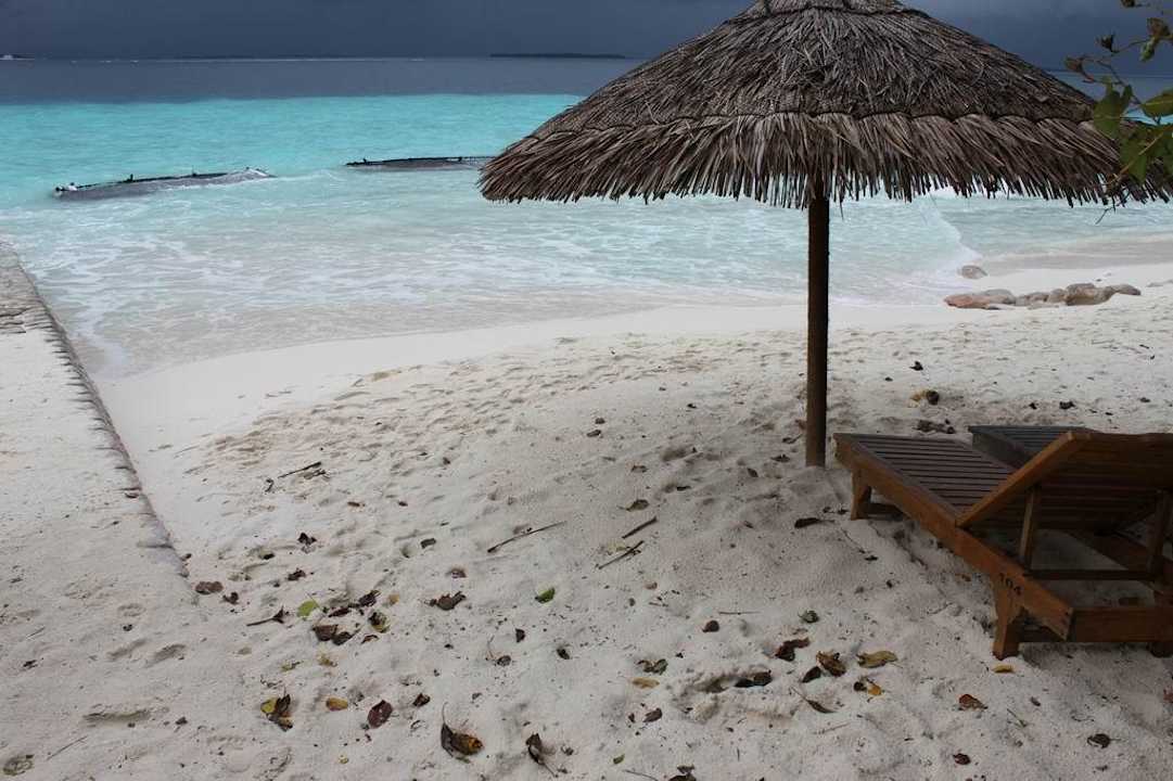 Strandabschnitt bei Bungalow 104 NH Collection Maldives Reethi Resort