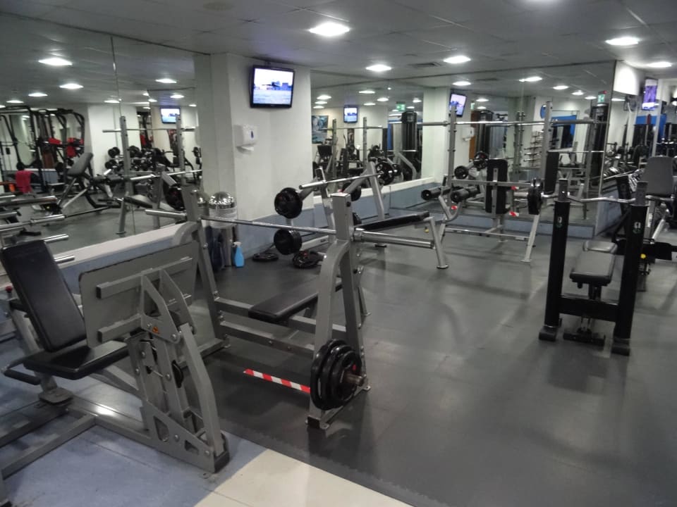 Gute Geräteim Gym db San Antonio Hotel + Spa