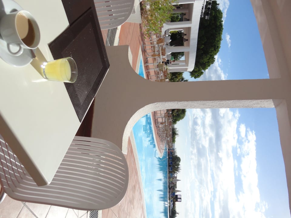 Beim Frühstück Hotel Flamingo Resort