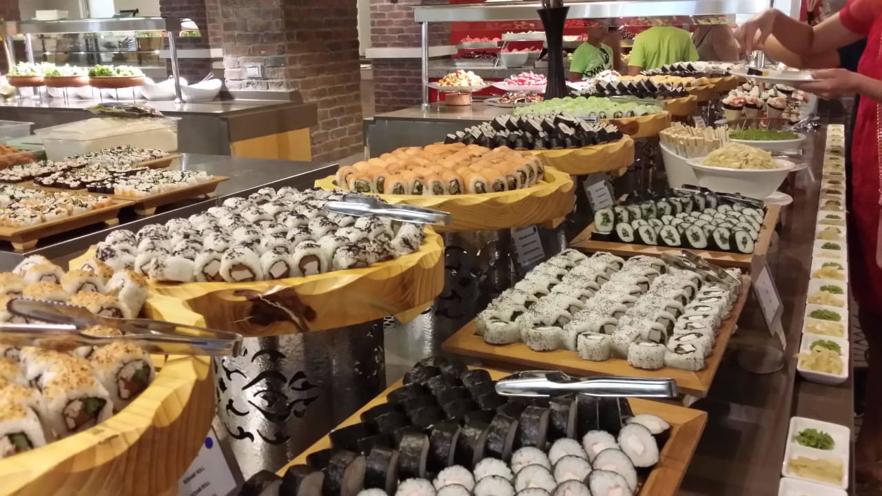 Sushi Titanic Deluxe Golf Belek