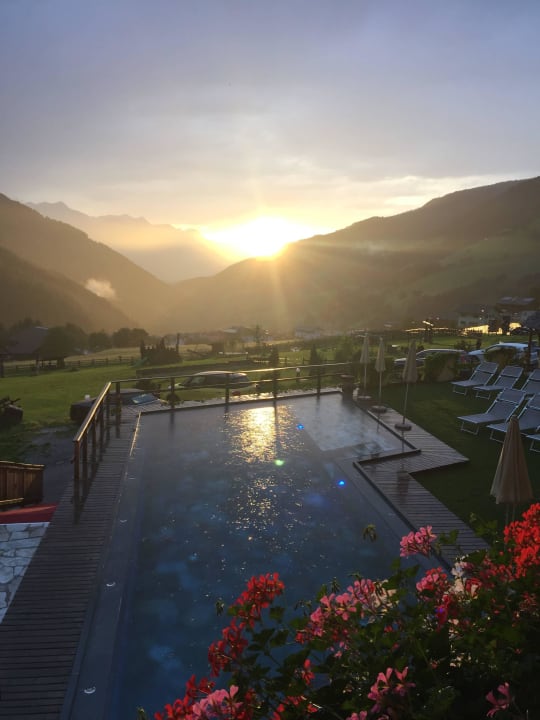 Sonnenuntergang Hotel Bergschlössl