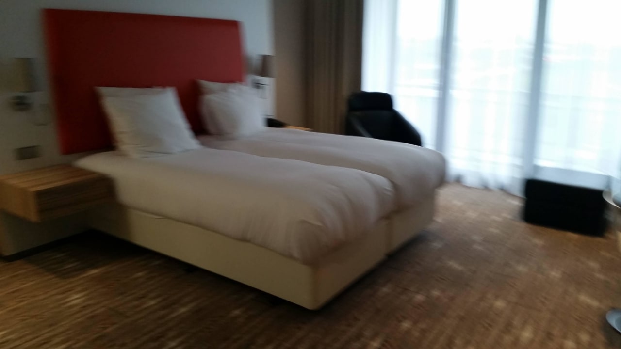 Boxspringbett Van der Valk Hotel A4 Schiphol