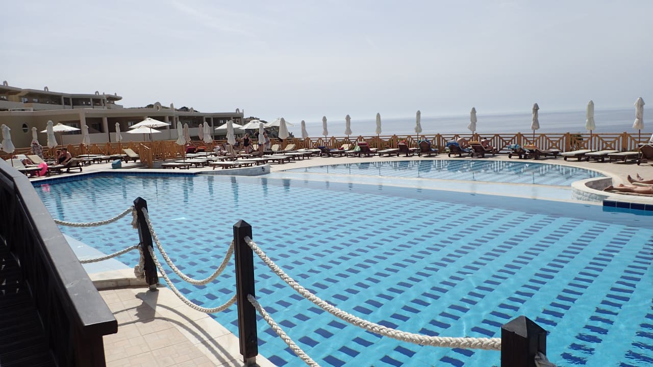 Pool Hotel Kalithea Horizon Royal