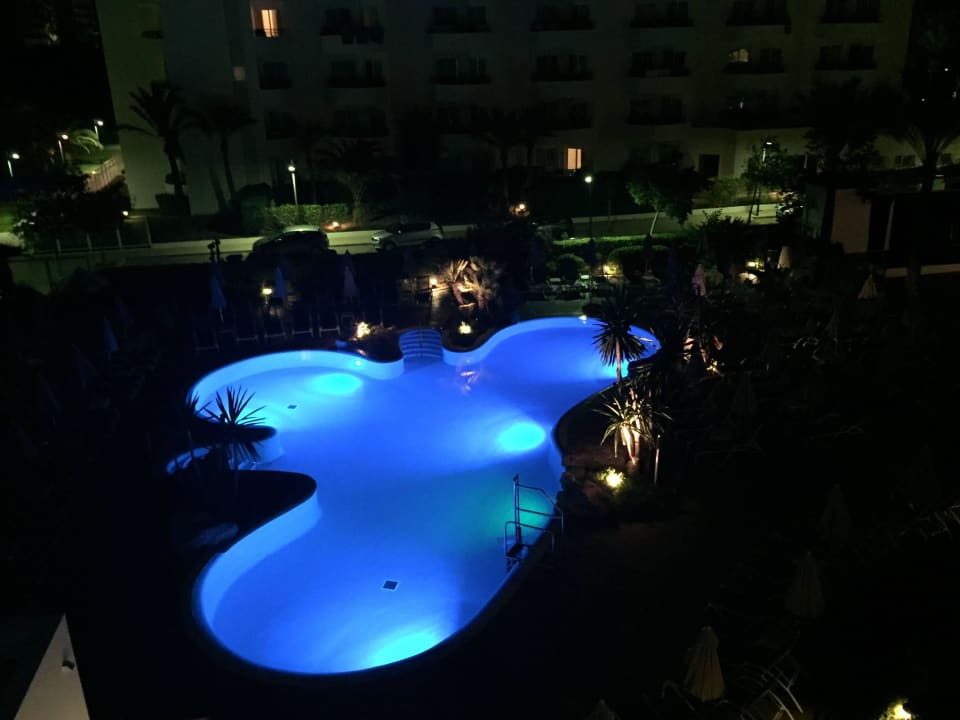 Pool bei nacht  Hipotels Hipocampo Playa