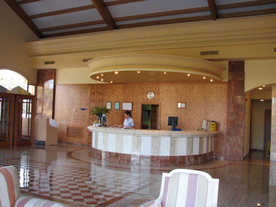 Empfang / Rezeption VIVA Cala Mesquida Suites & Spa 16+