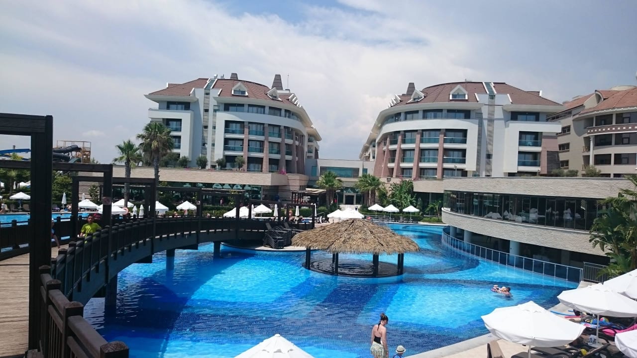 Super  Sherwood Dreams Resort