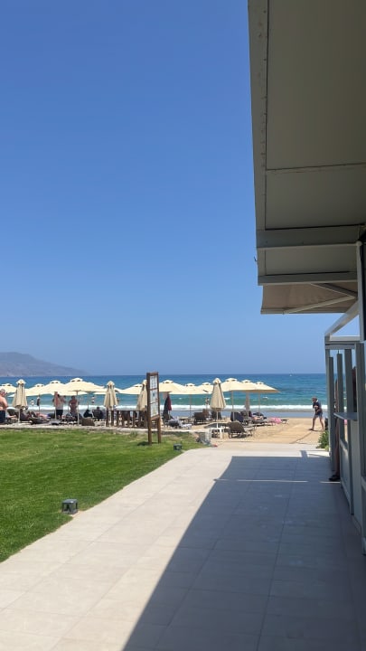 Strand Vantaris Luxury Beach Resort