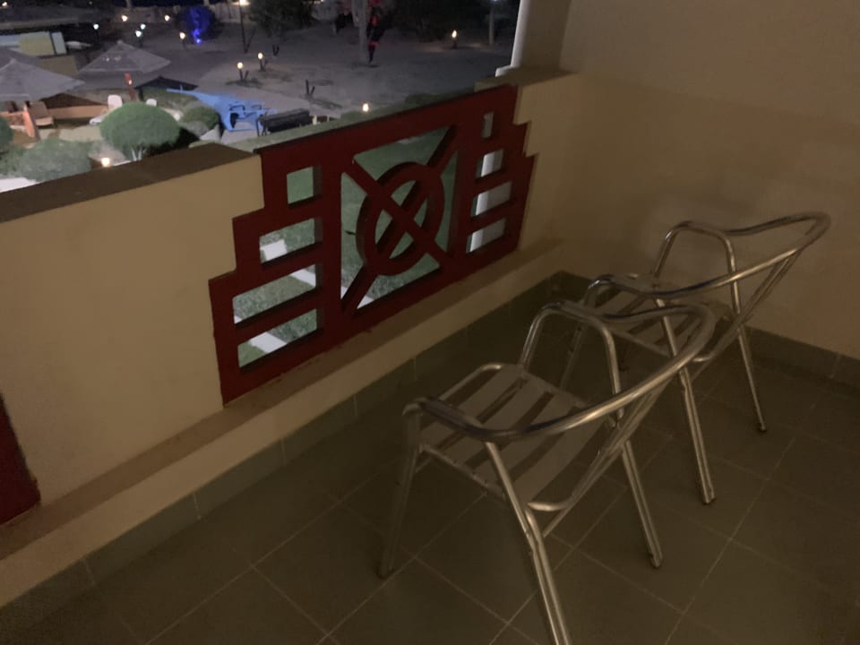 Zimmer Golden Tulip Resort Dibba