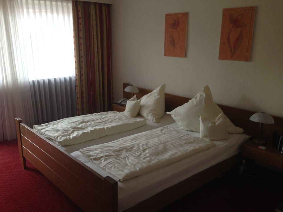 Kurz und Hart Hotel Garni Regina