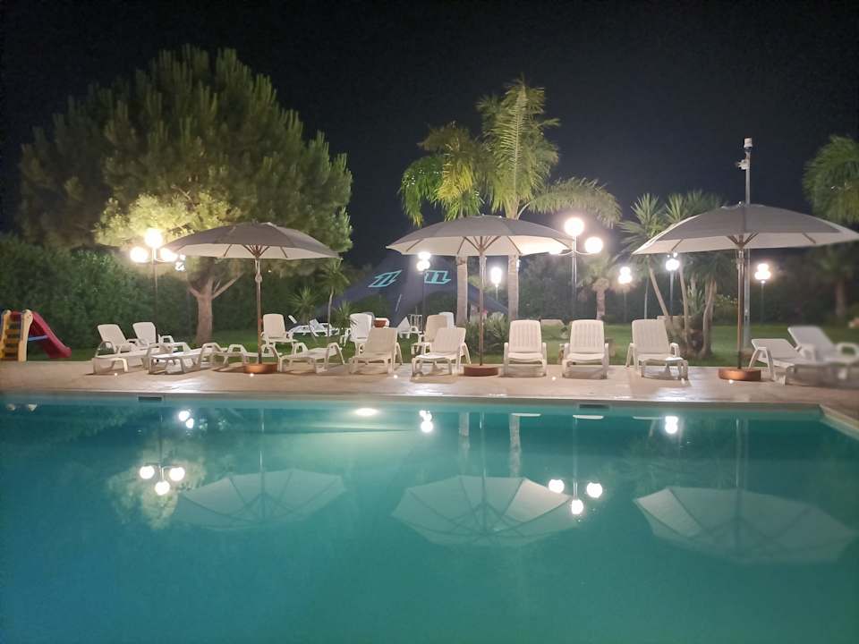 Pool Lilybeo Village