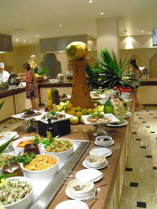 Buffet im Dome Restaurant Makadi Palace