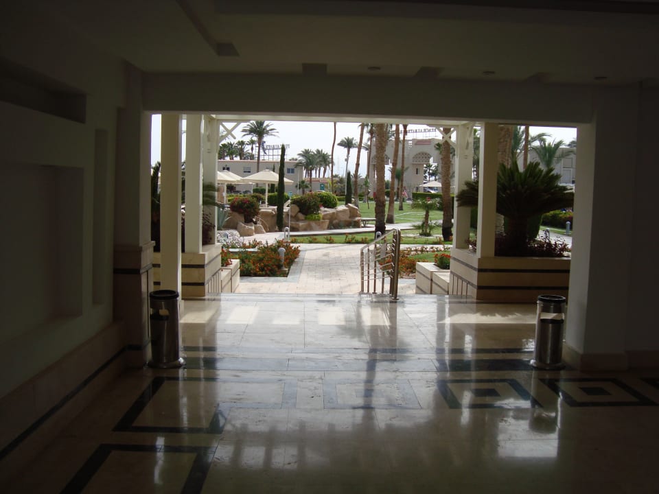 Gartenanlage Beach Albatros Resort