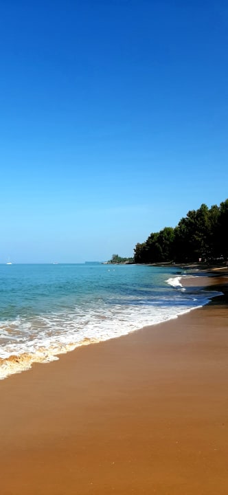 Strand X10 Khaolak Resort