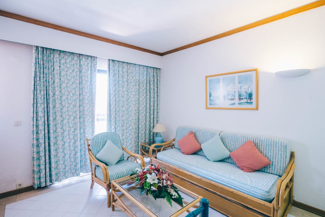 Zimmer Muthu Oura Praia Hotel