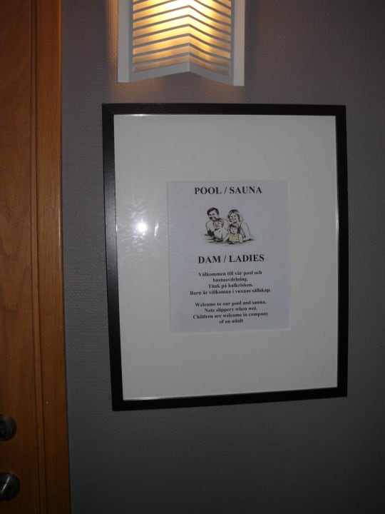 Pool Quality Hotel Vänersborg