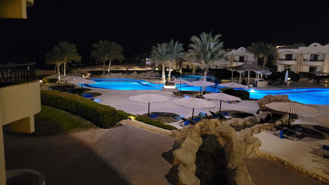 Pool Coral Hills Resorts & SPA