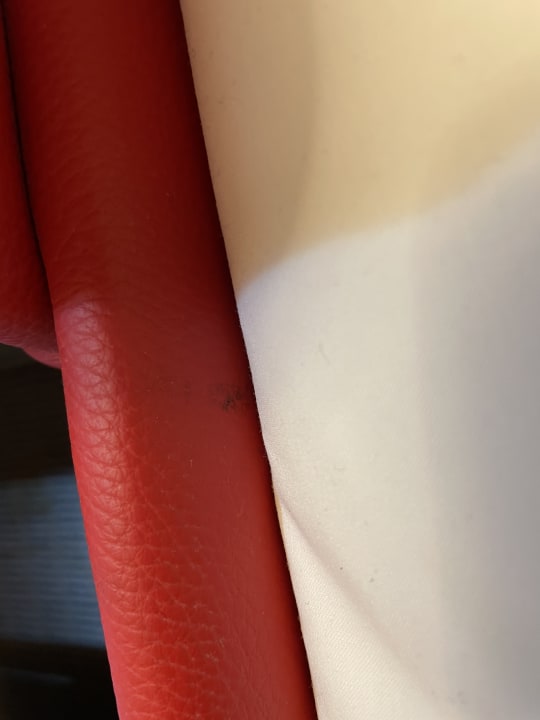 Zimmer H+ Hotel Köln Brühl