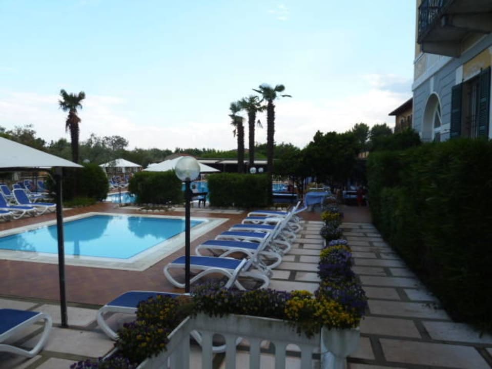 Poolanlage Hotel Antico Monastero