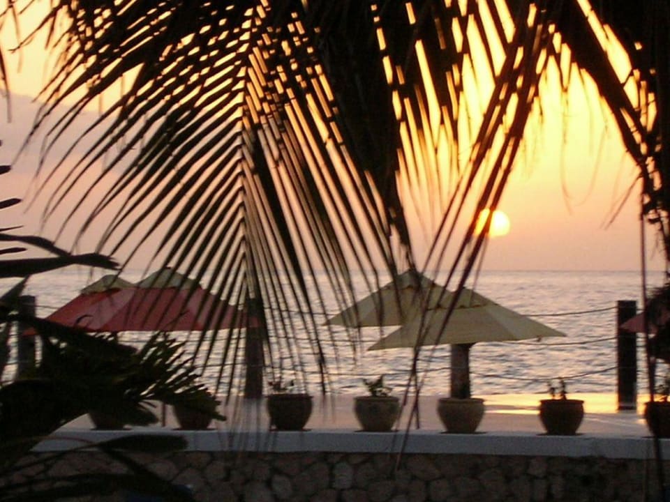 Sonnenuntergang Samsara Cliff Resort