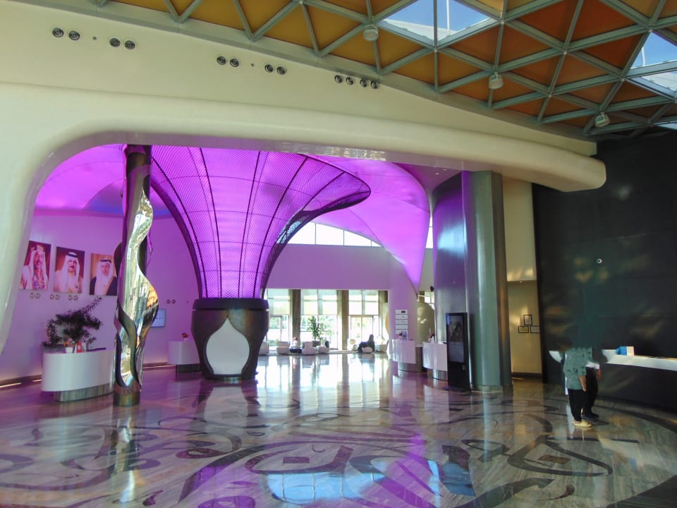 Lobby The Art Hotel & Resort