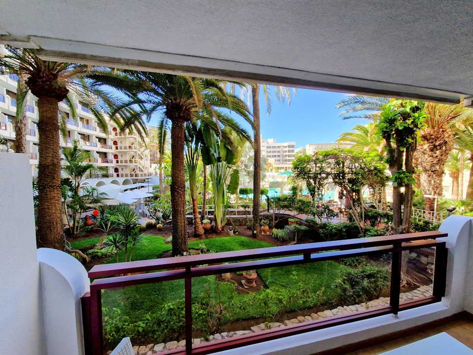 Gartenanlage Seaside Hotel Sandy Beach