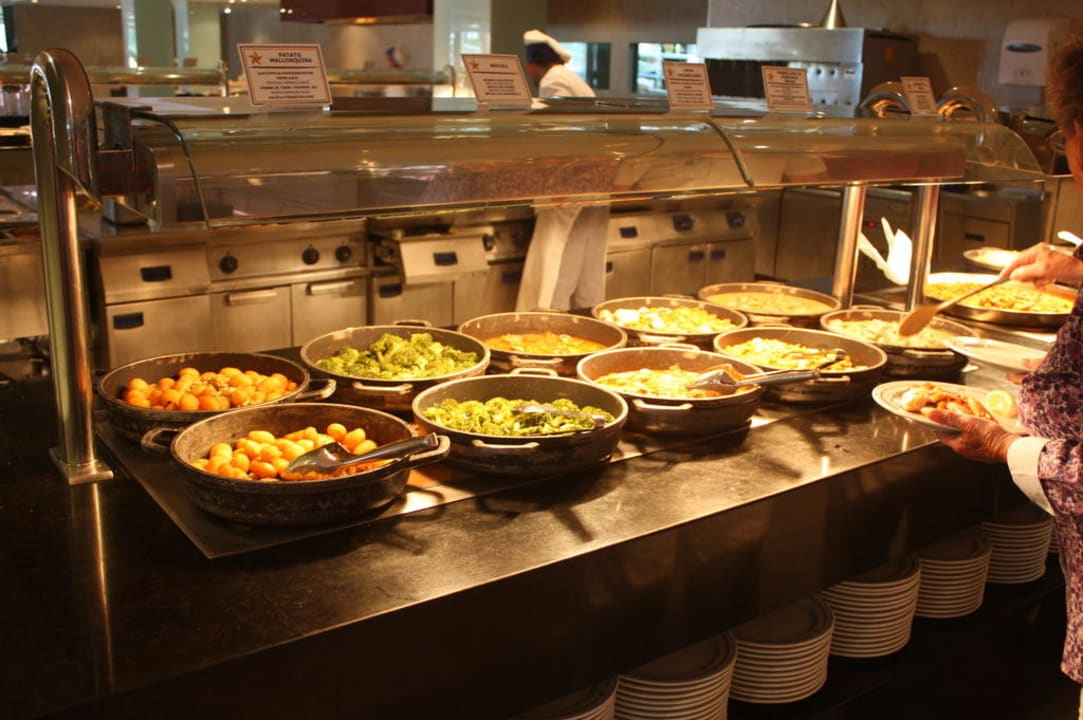 Büffet Iberostar Waves Playa de Muro