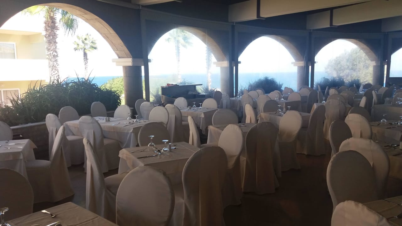 Restaurant Poseidon Hotel Kalithea Horizon Royal