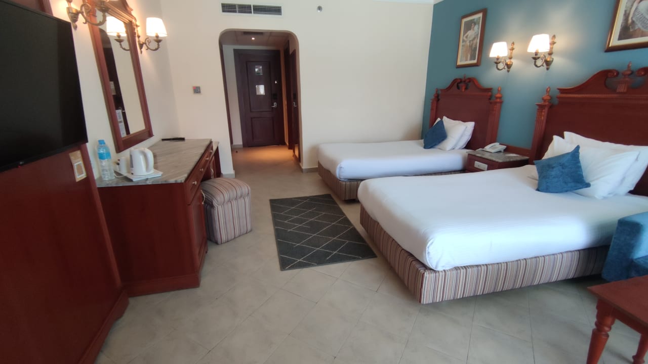 Zimmer Hotel Titanic Palace