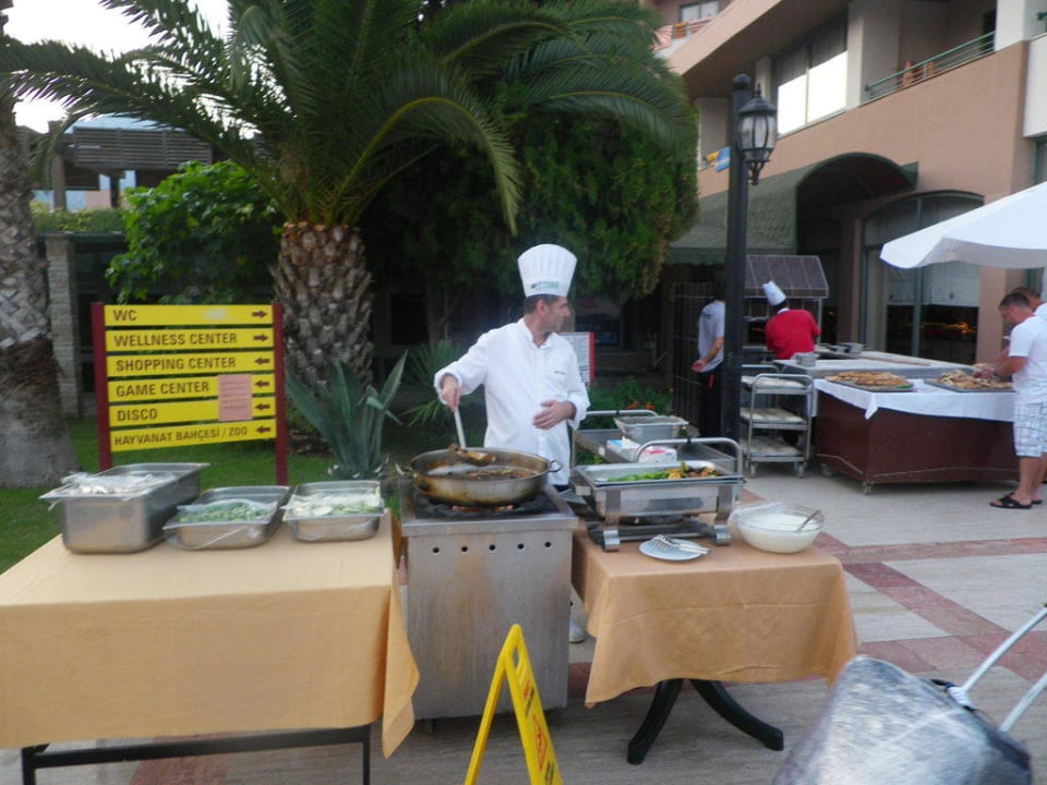 Show Cooking draussen Greenwood Kemer Resort