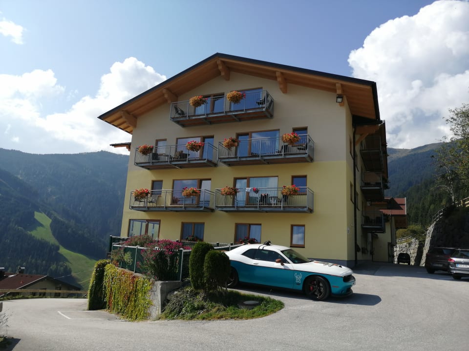 Außenansicht Berghotel Jaga-Alm